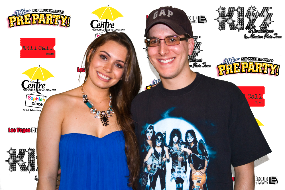 Meeting Sophie Tweed Simmons at The Pre-Party.